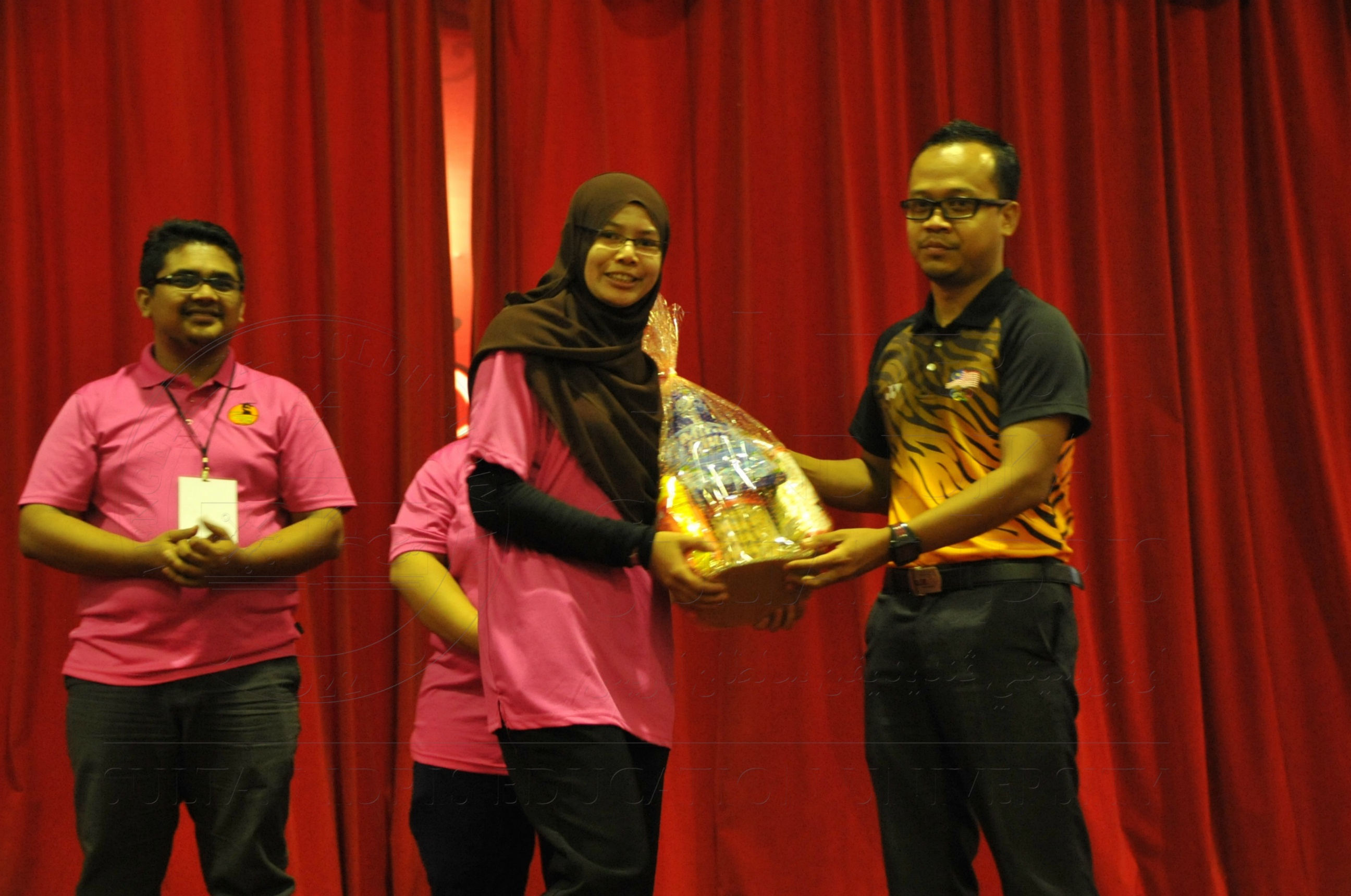 PRO15 158 CATUR HAS 9536